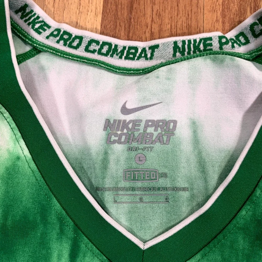 Nike Pro Shirt Womens Large L Green White Fitted V Neck Short Sleeve Dri Fit Tee